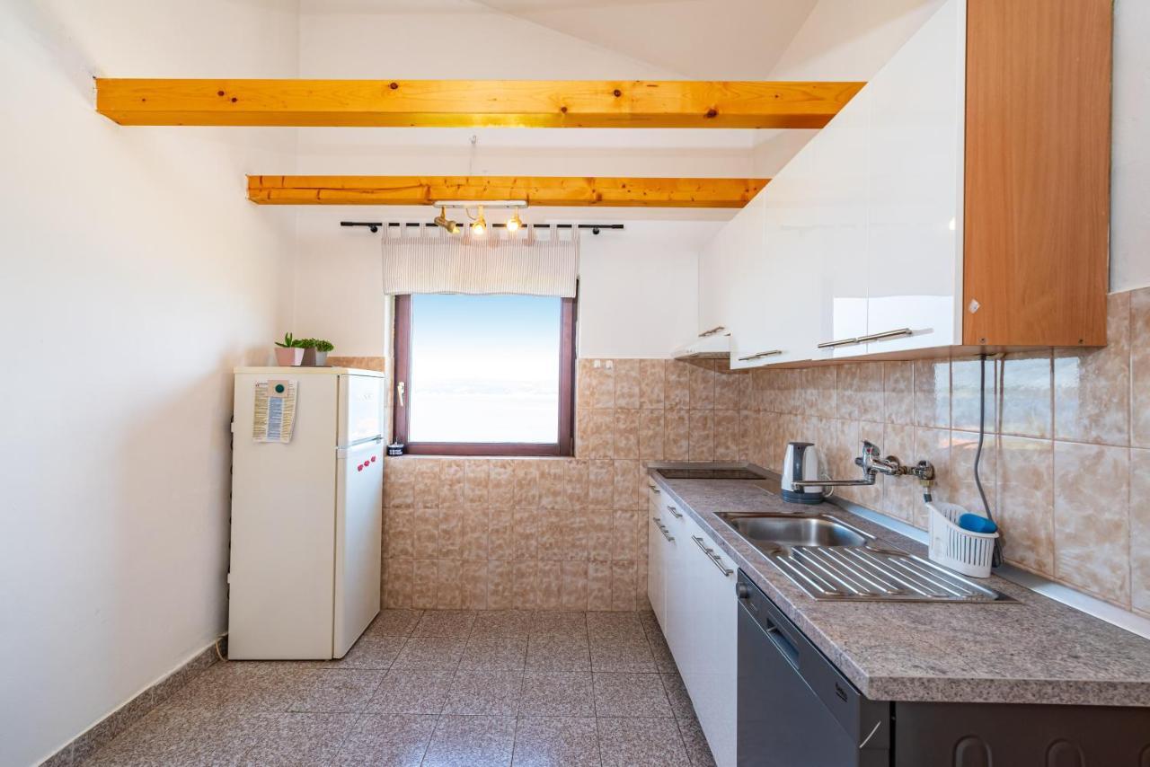 Apartment Sea And Mountain With Pool Novigrad  Pokoj fotografie