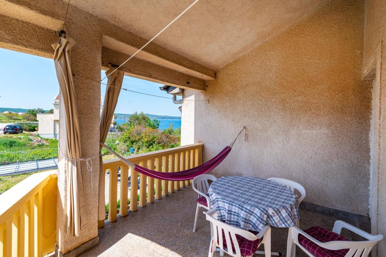 Apartment Sea And Mountain With Pool Novigrad  Exteriér fotografie
